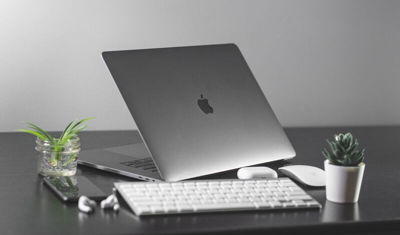 MacBook Rental